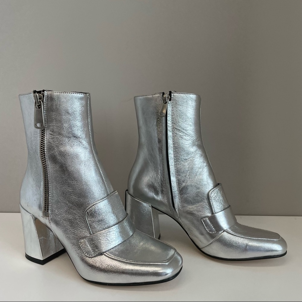 HAVVA Silver Booties